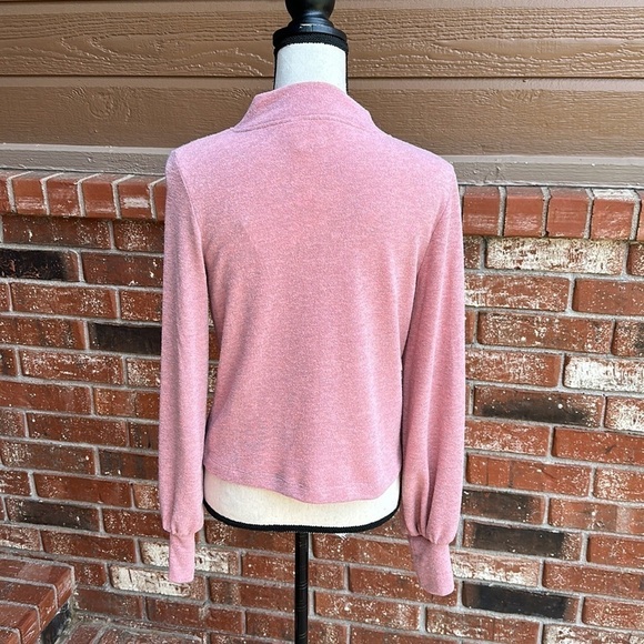 Shabby Chic Cutout Long Sleeve Pink Sweater Women's Size Small - Picture 4 of 6